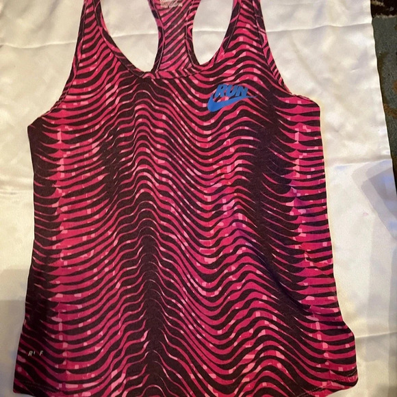 NIKE’~RAZORBACK~ATHLETIC CUT~M - Picture 2 of 4